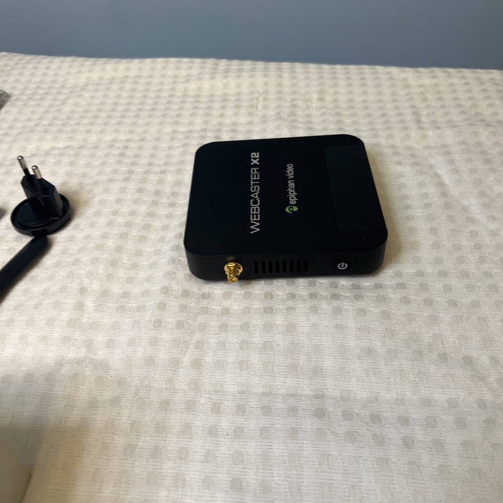 Epiphan Webcaster X2 - Encoder for Facebook, YouTube, etc. *For Parts*