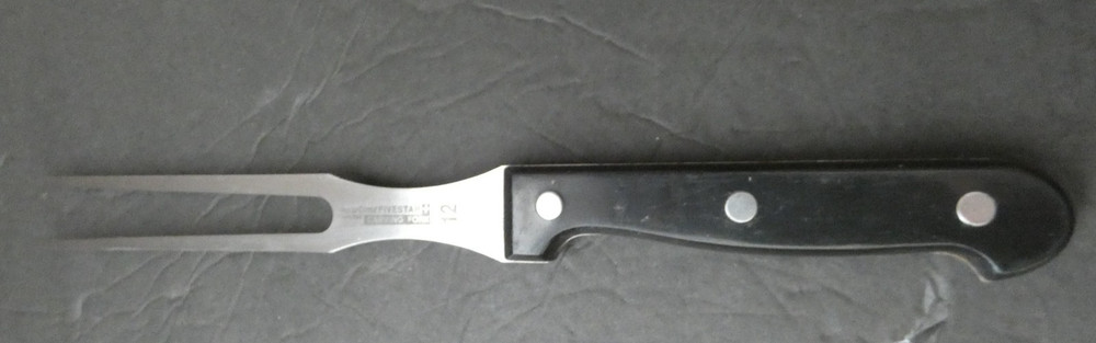 FIVE STAR CUTLERY CARVING FORK #12