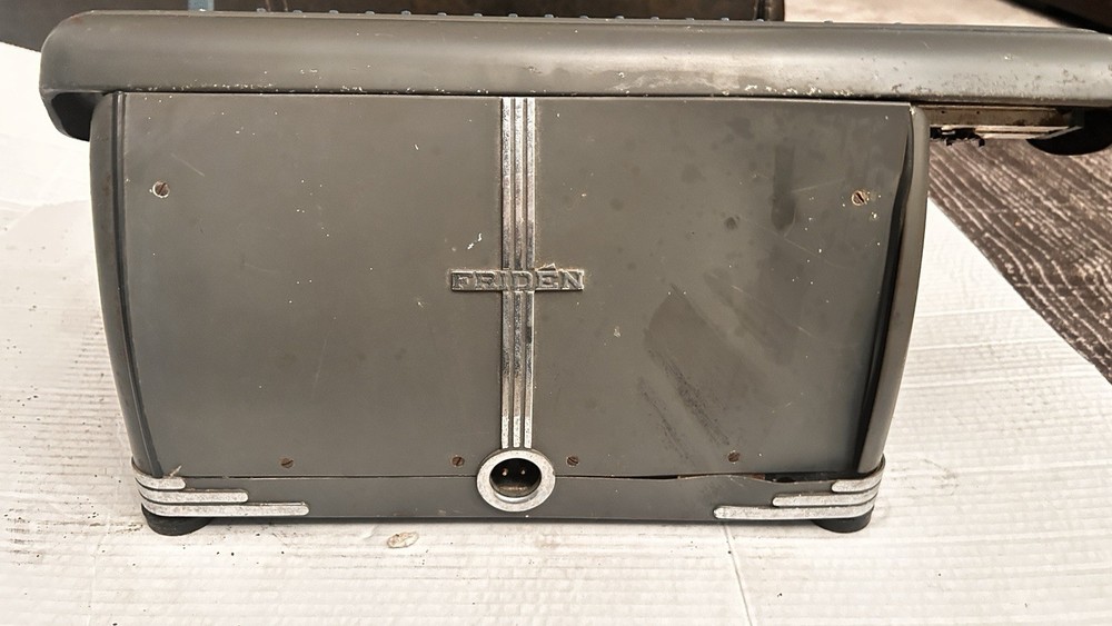 Frieden ST10 Calculating Machine, Ca. 1945 Comes With Cord.