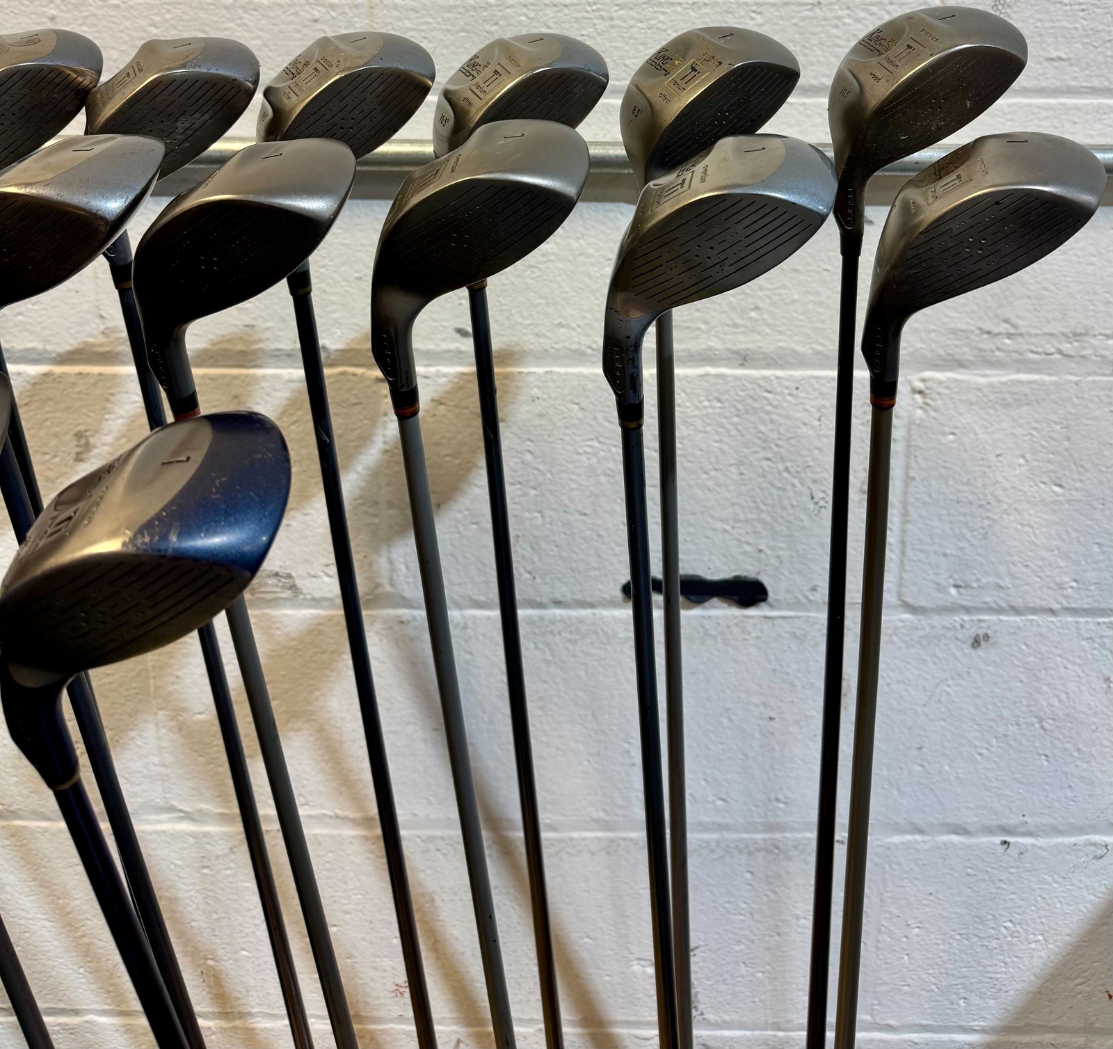 Wholesale Lot of 30 Golf Clubs - Cobra Drivers