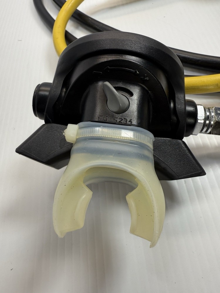 Aqua Lung Scuba Diving Set