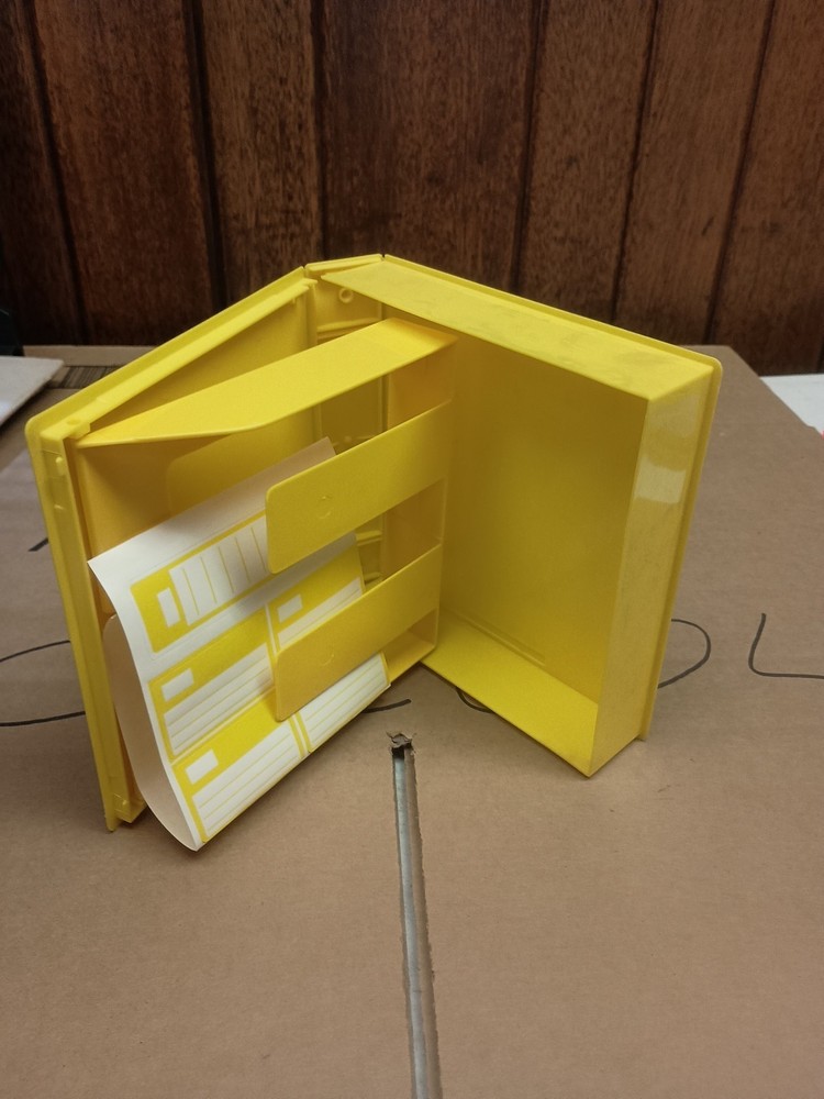 Color Coder Library Case. Yellow, Labels Included Inside