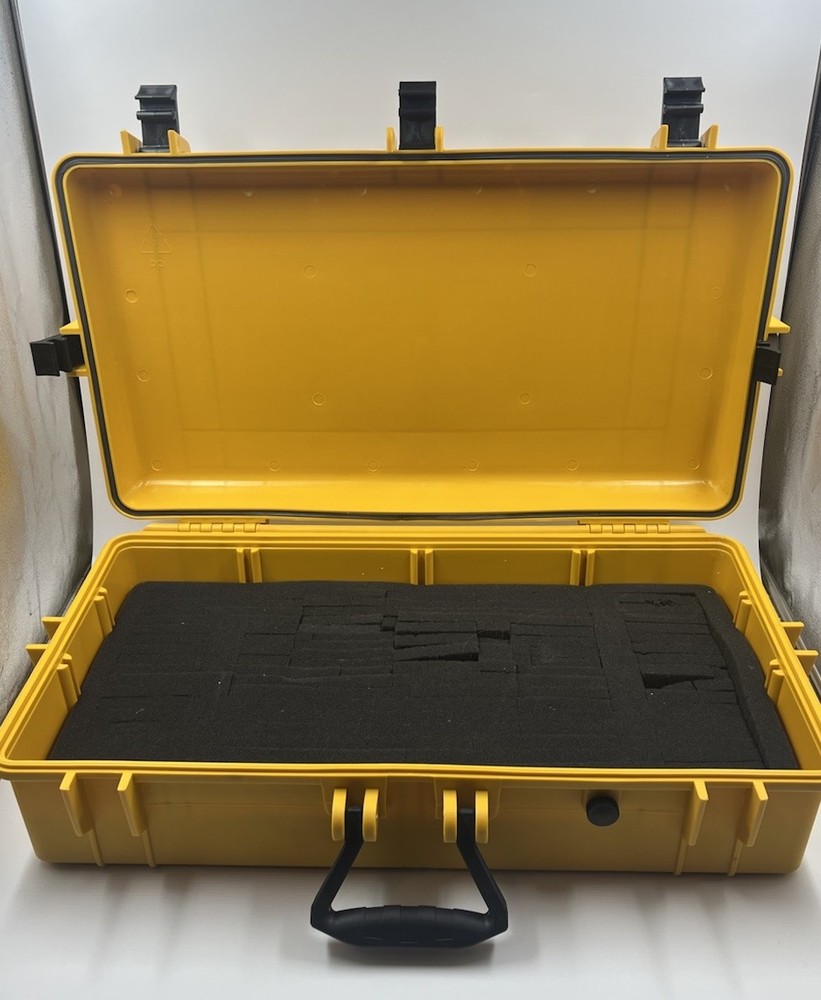 Giant Rugged Trading Card Electronics Carrying Case Storage Used