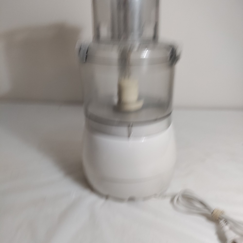 Cuisinart Prep 7 DLC-2007C 7-Cup Food Processor White