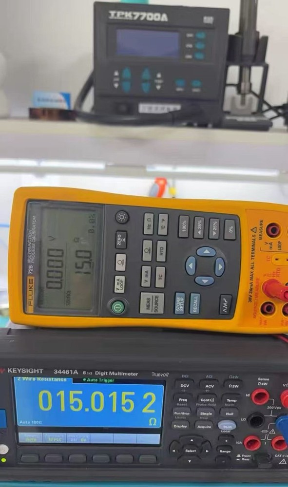 Fluke 725 Multifunction Process Calibrator CALIBRATED !
