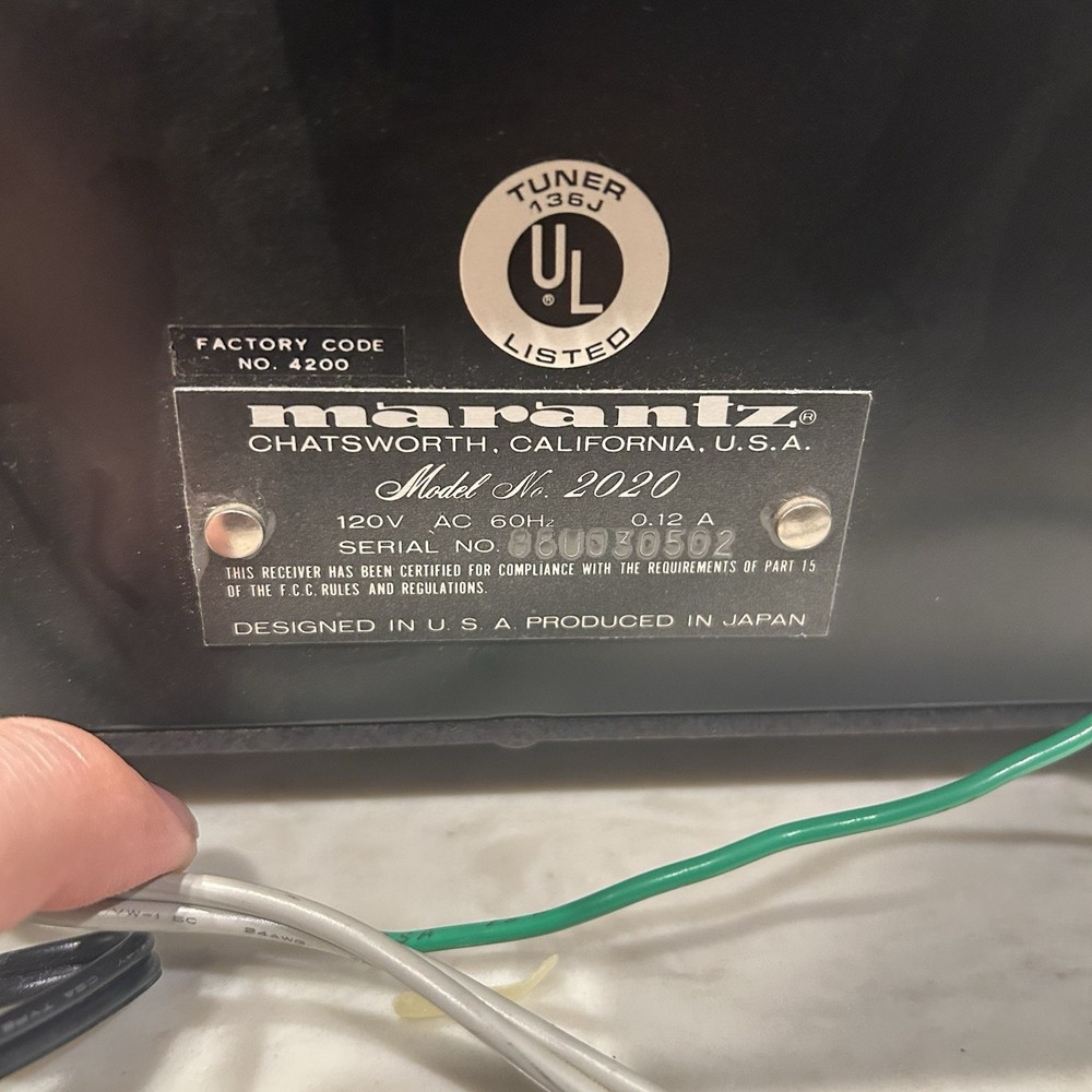 Marantz Model 2020 Stereo Tuner AM FM
