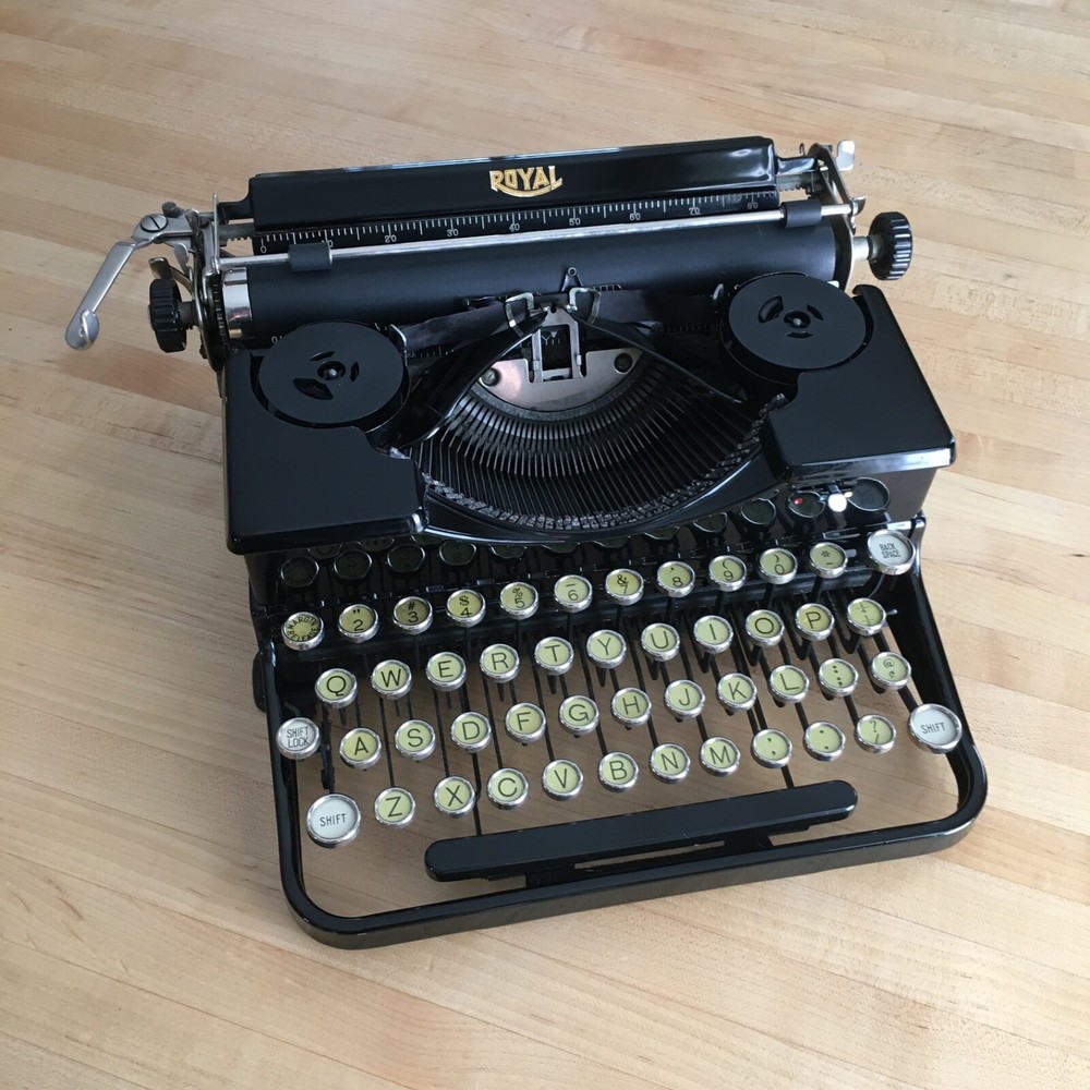 1933 Black Royal Model OT Portable Typewriter & Case, Pristine Working Condition