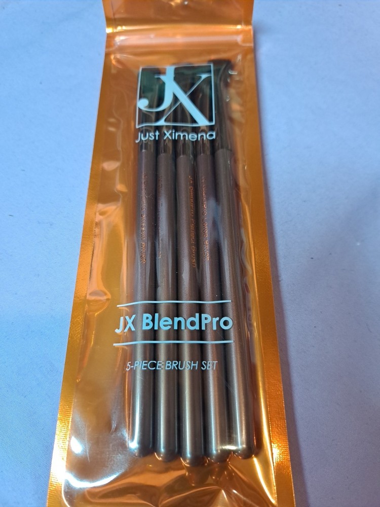 Just Ximena 5 Piece Brush Set