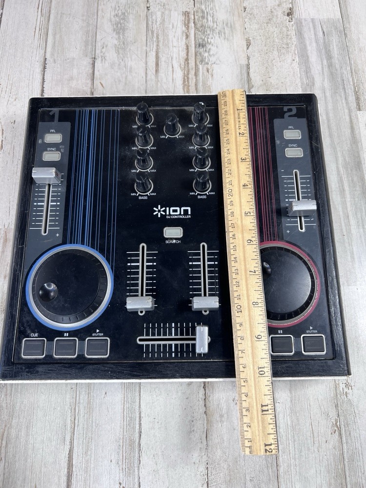 Numark Total Control DJ Double Mixing Deck w/ USB Cable (Missing AC Adapter)