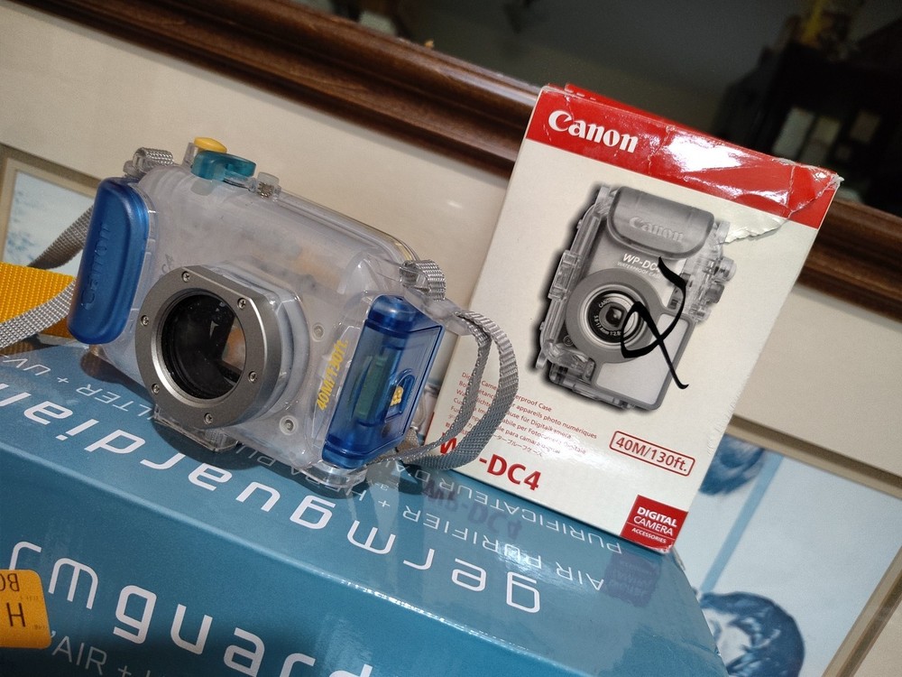 Canon WP-DC4 Waterproof Camera Case for Underwater