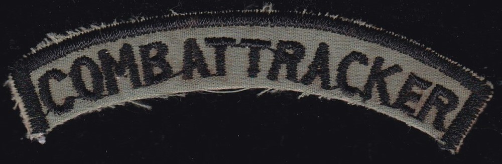 US Army 1st Cavalry Division Combat Tracker Scroll Tab Vietnam Patch C-5