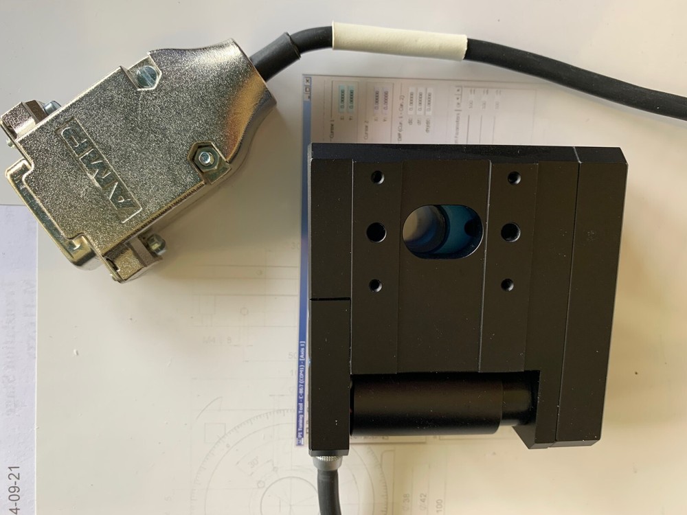 Micro Translation Stage: PI M-110.1DG High-Resolution Linear Motor Stage