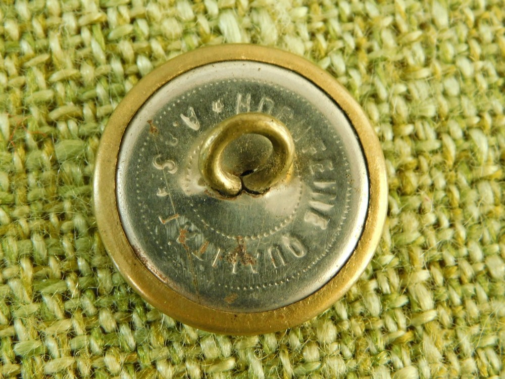 1 piece Reichswehr uniform button!