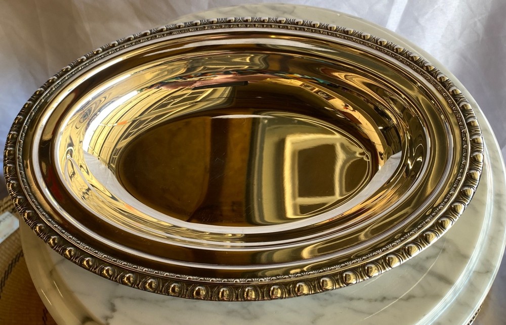 Oval Silverplate Covered Serving Dish Handles Beaded Edge