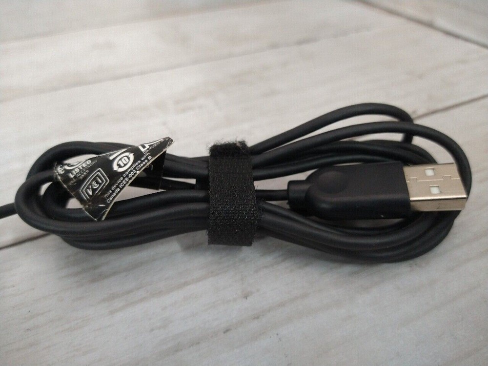 Logitech HD Webcam 720p Model V-U0018 Built In Microphone USB Camera