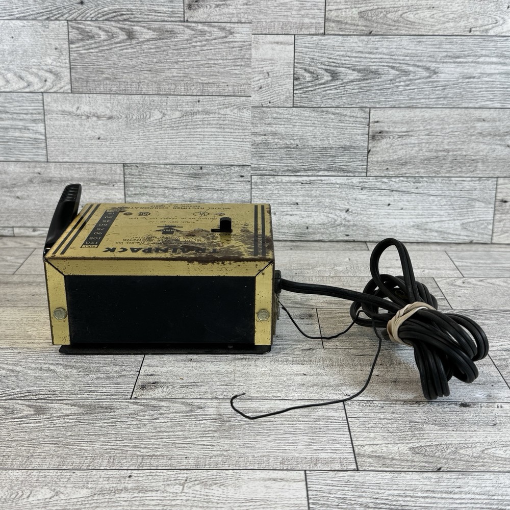 MRC Train pack HO Train Control Model 100 USA Model Rectifier Corp