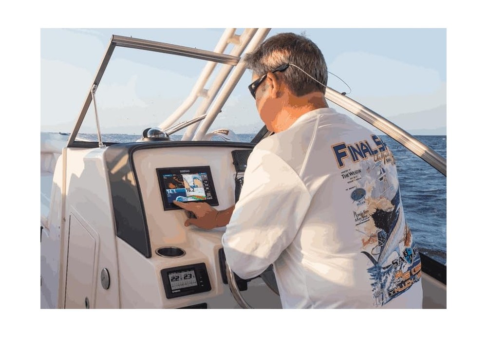 Simrad GO Chartplotter and Fish Finder, with Transducer and Radar Options, Pr...