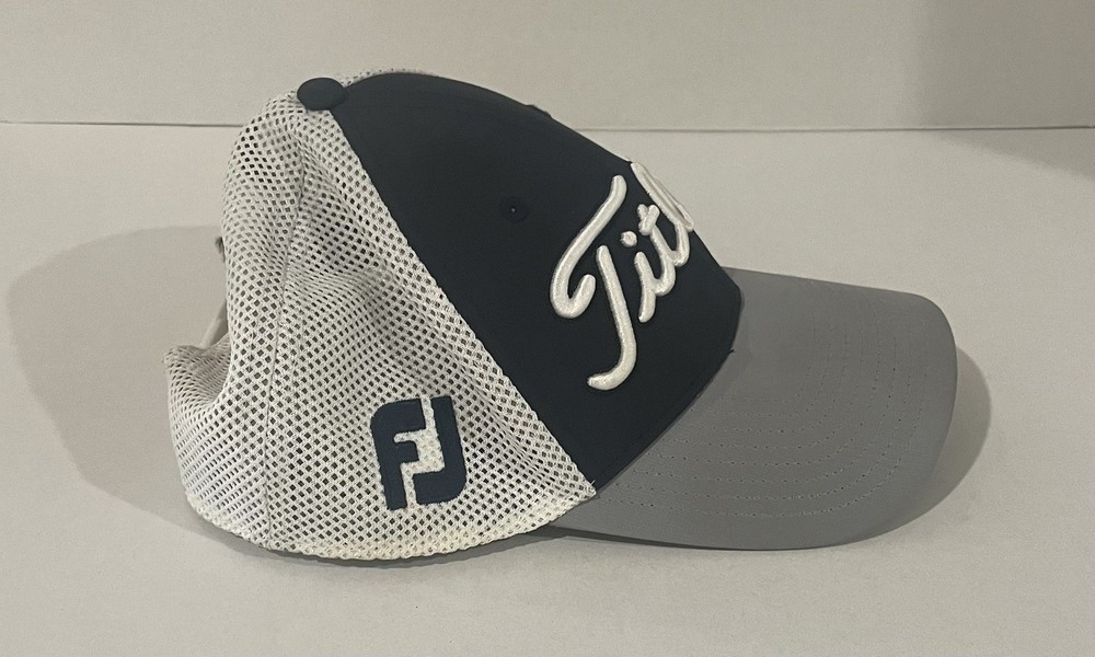 Titleist Footjoy Pro V1 SnapBack Golf Hat