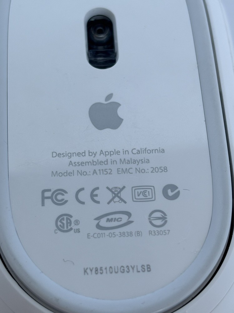 Apple A1152 USB Wired Mighty Mouse