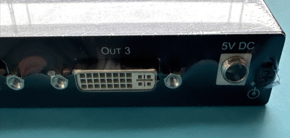 New KRAMER Electronics Mega Tools KR-VM-400HDCP 1:4 DVI Distributor Amplifier