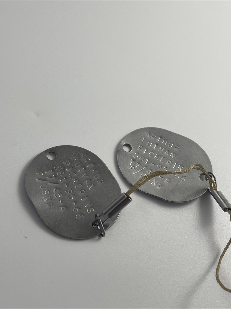 WWII United States Navy Reserve DOG TAGS 1945 Set of 2 on braided wire