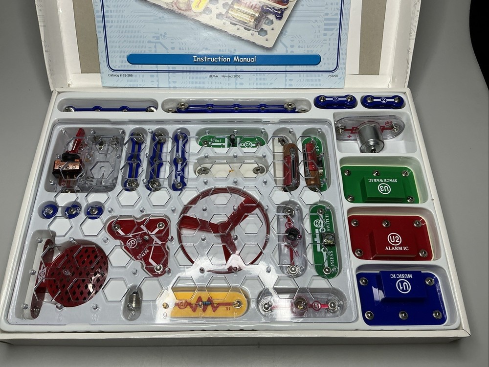 Electronic Snap Kits 100 Projects Electronics 101 Radio Shack 28 286 Complete!!⁰