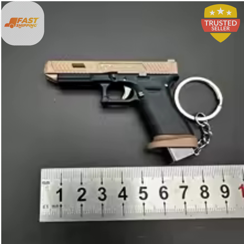 G34 Alloy Mini Pistol Keychain Toy 1:3 Scale Shell Ejection Model Gift
