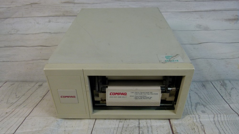Compaq 20/40GB DLT Internal Tape Drive
