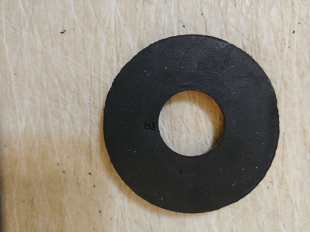 21 RUBBER WASHERS / GASKETS NEW / OLD STOCK