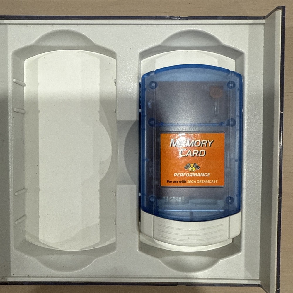Sega Dreamcast Performance 200 Block Memory Card w/ Case