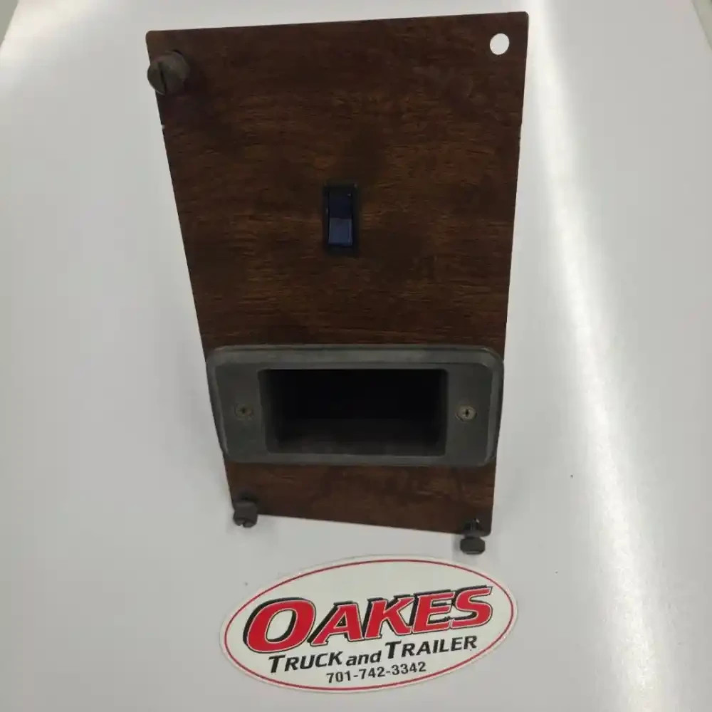 1989 Peterbilt 375 Dash Panel LH-  17-02748