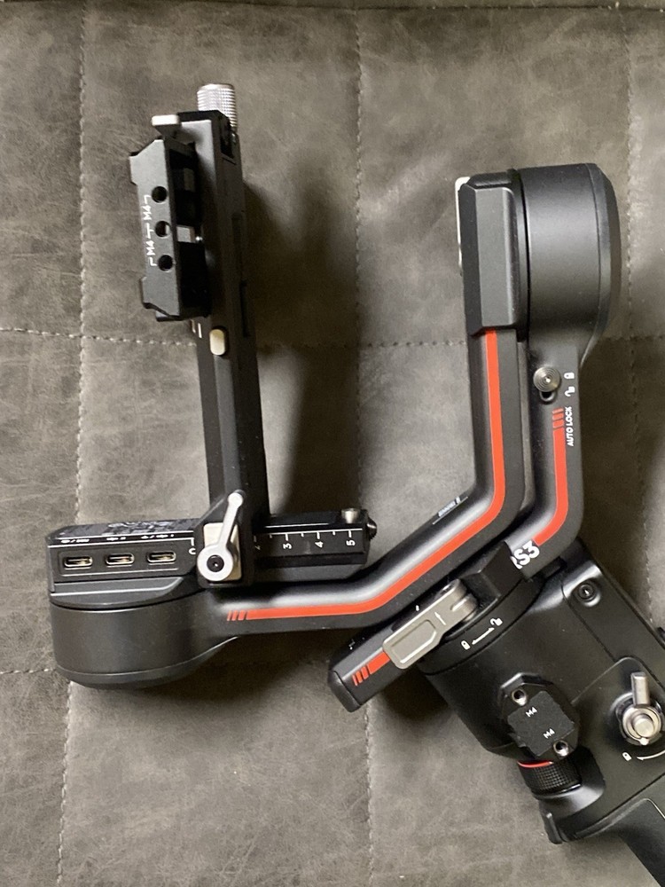DJI RS 3 Mini 3-Axis Gimbal Stabilizer DSLR