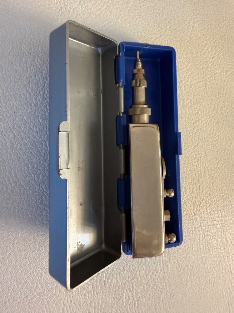 Autoknips AK Self-Timer for Analog Cameras