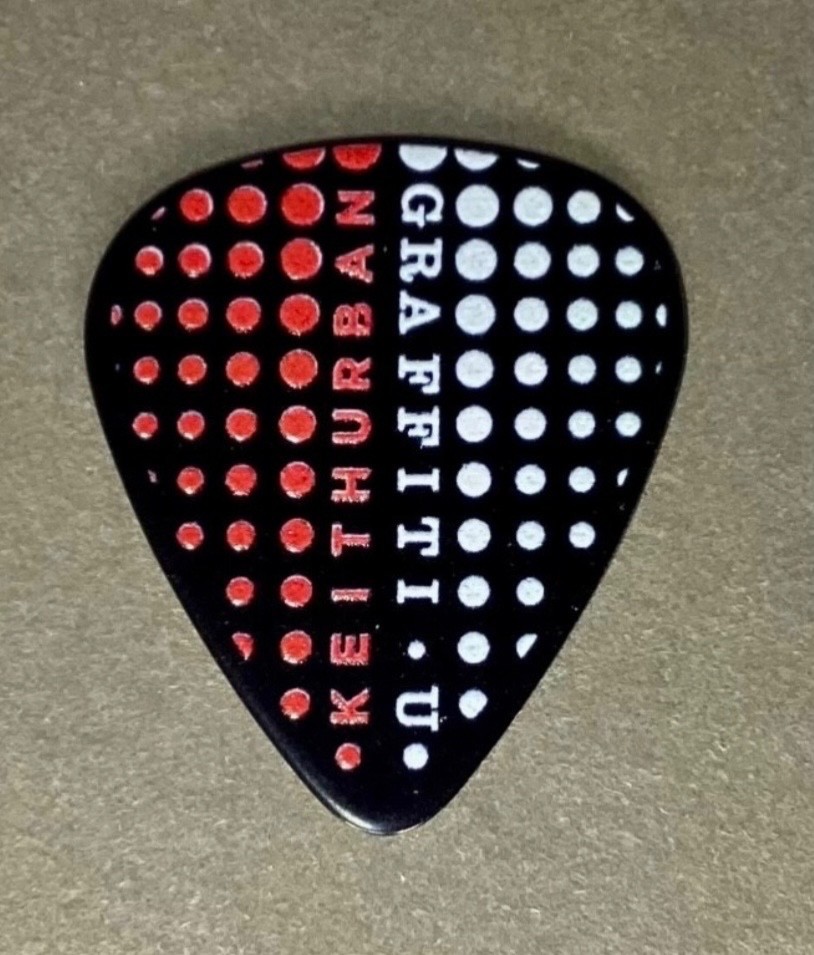 🌟🌟 Official Keith Urban Graffiti U red & white on black guitar pick!!!🌟🌟