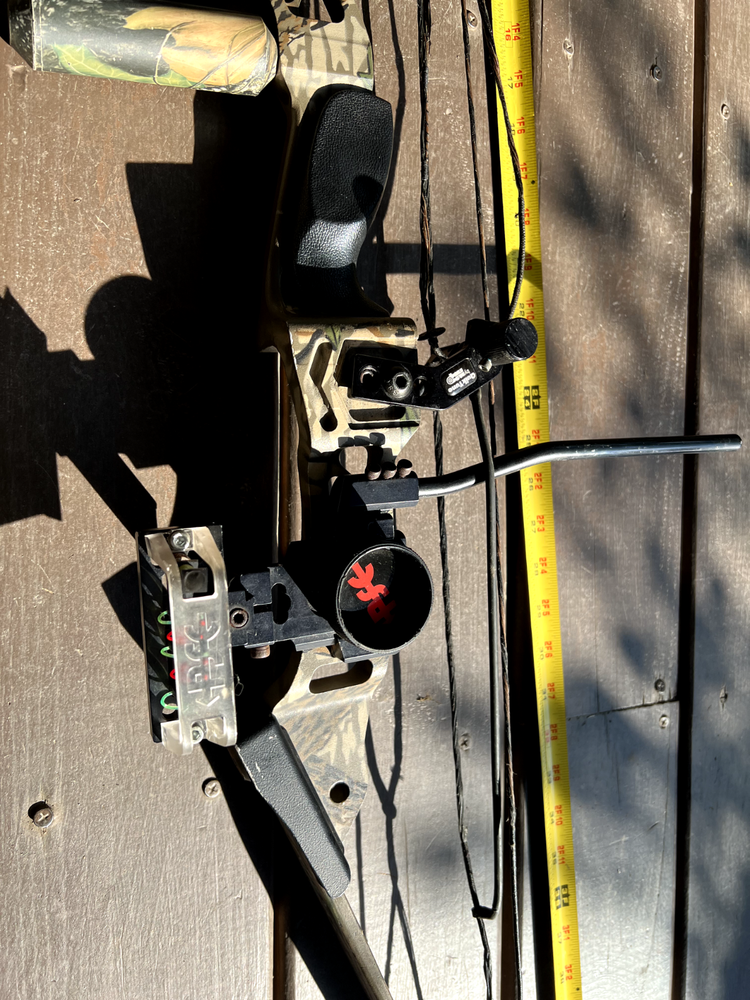 PSE Thunderbolt Compound Bow PSE Sights Quik Tune By Nap Rest Archery