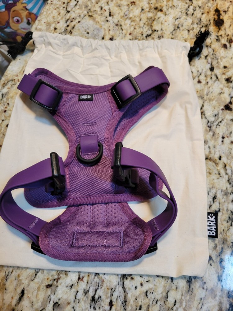 Barkbox Medium Red Dog Harness Bark Home Standard No Pull Adjustable 22"- 30"