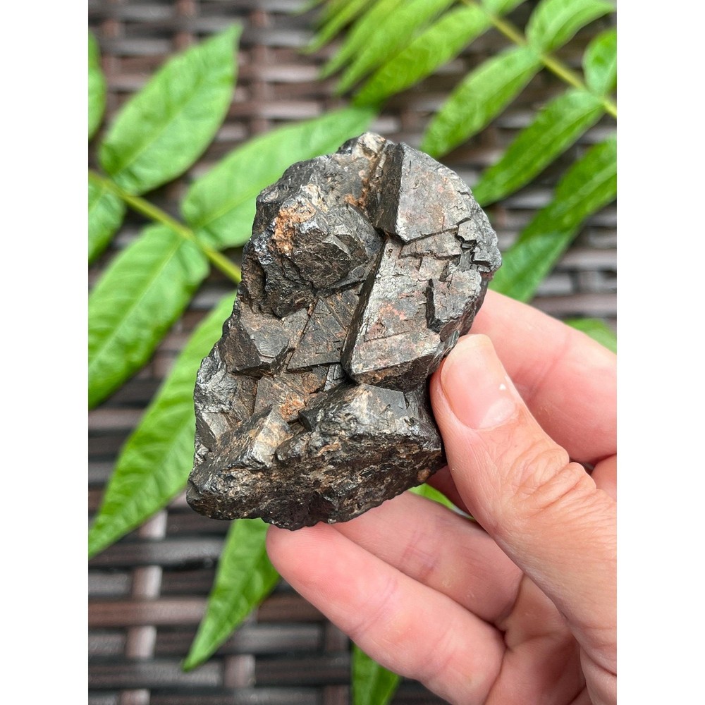 Raw Octahedral Magnetite Crystal Cluster from Utah 290g