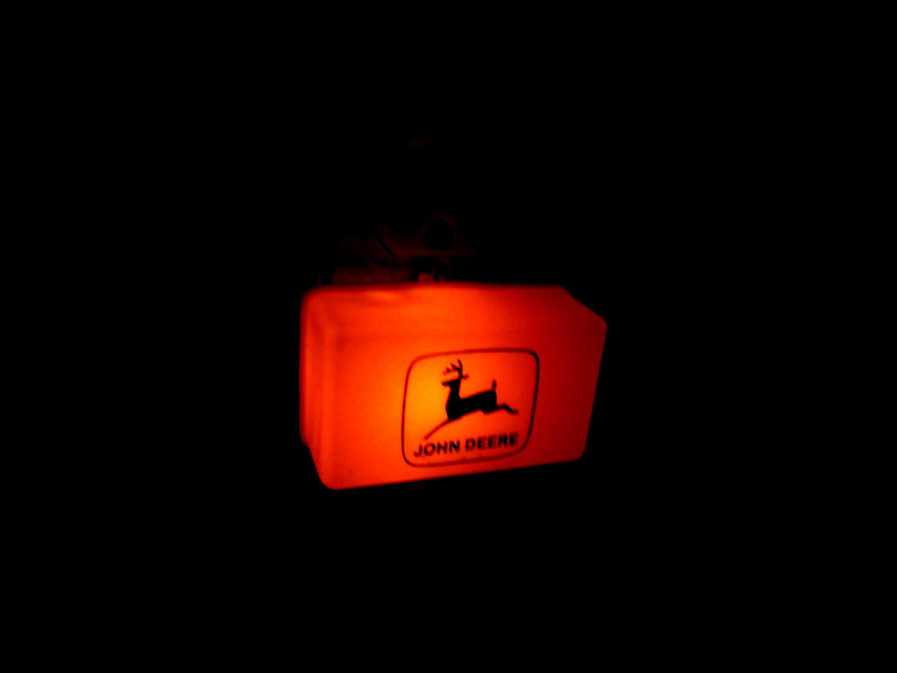 John Deere Night Light-Working