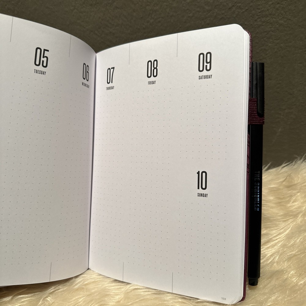 STM. DotCross Planner - Purple - 2023