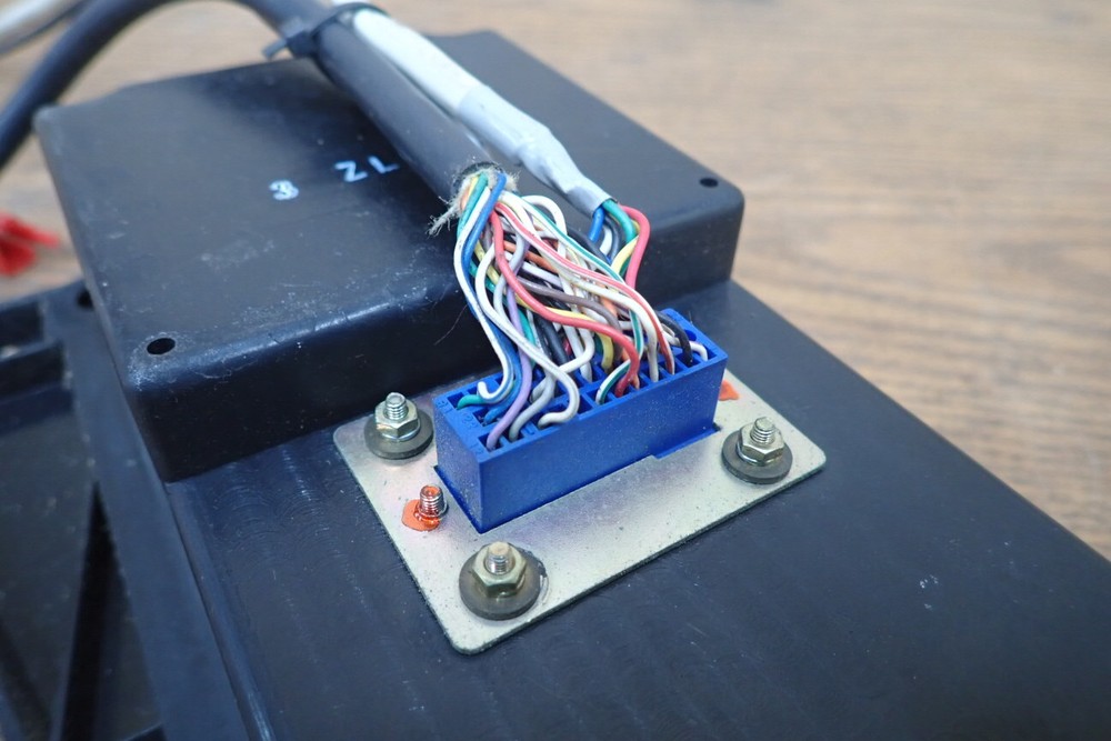 1984 KAWASAKI VOYAGER ZN1300A RADIO CONTROLLER AUDIO SYSTEM