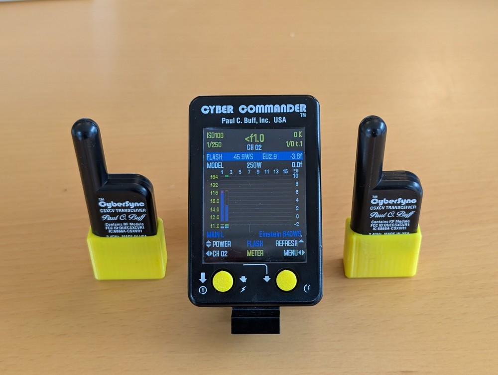 Paul C. Buff Cyber Commander + 2x CyberSync CSXCV Transceivers