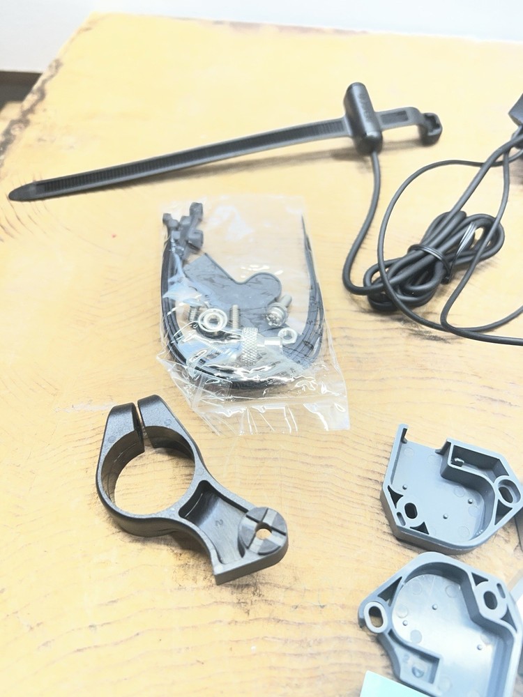 NOS Shimano Flight Deck Computer Mount LOT Control Sensor 6500