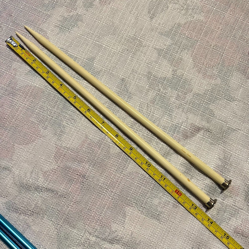 Vintage Various Knitting Needles with Embroidered Carrying Case Snap Close