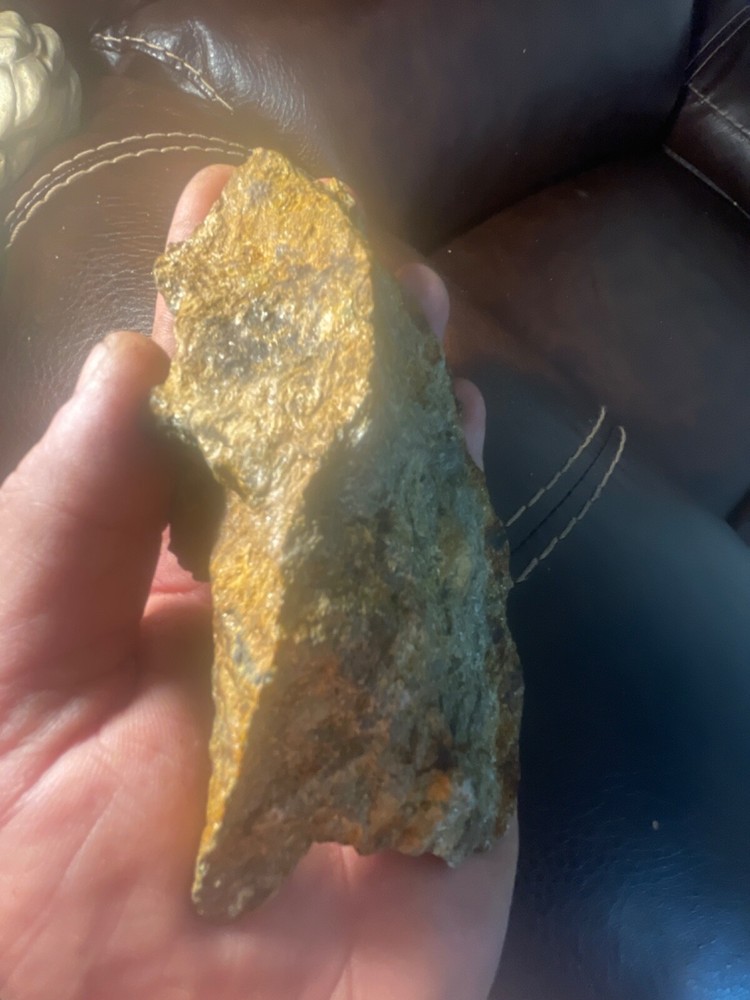 Gold, silver ore quartz specimen