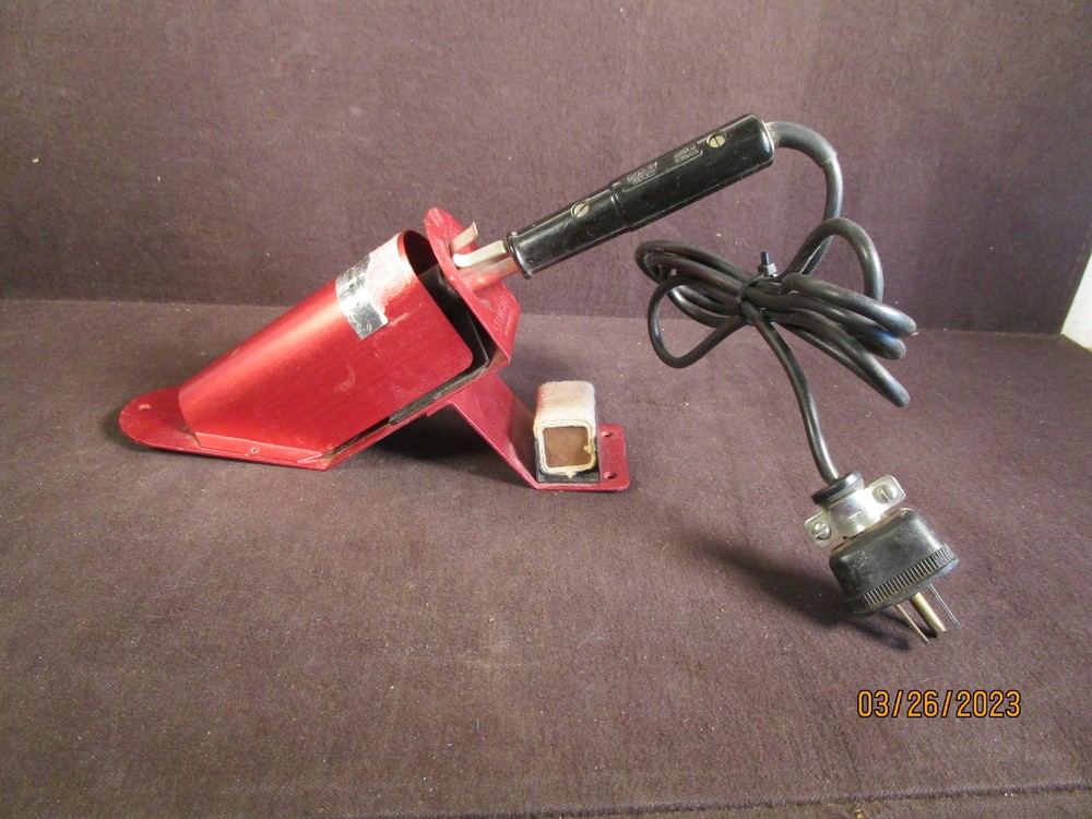 Soldering Iron & Standard Stand Henley Solon