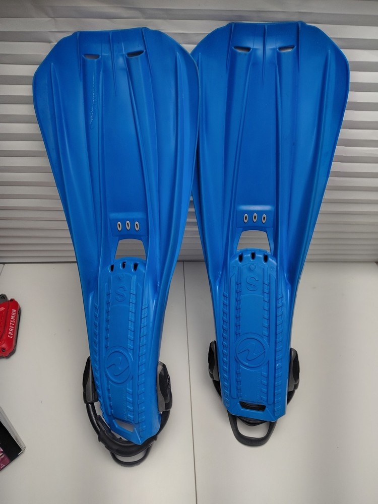 AQUALUNG Storm Max Fins Size Small Blue