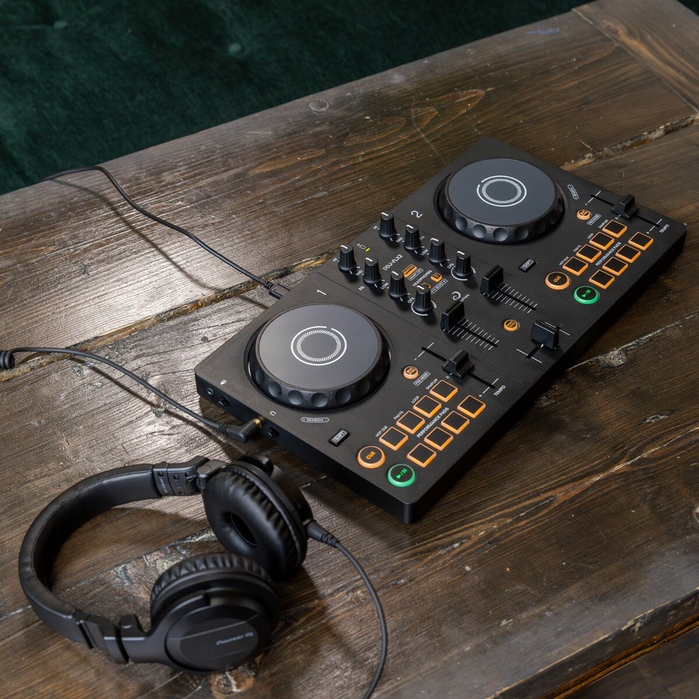 AlphaTheta DDJ-FLX2 Starter Compact 2-Channel DJ Controller with Backpack