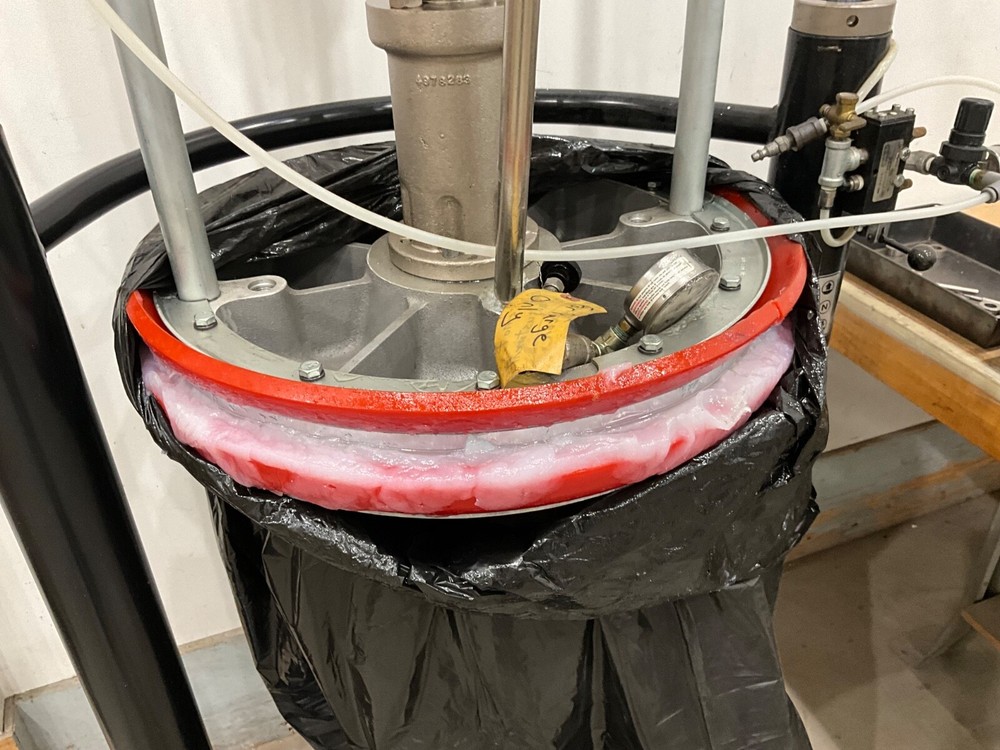 ARO 55 GALLON RAM DRUM PUMP PACKAGE MODEL: 650692.