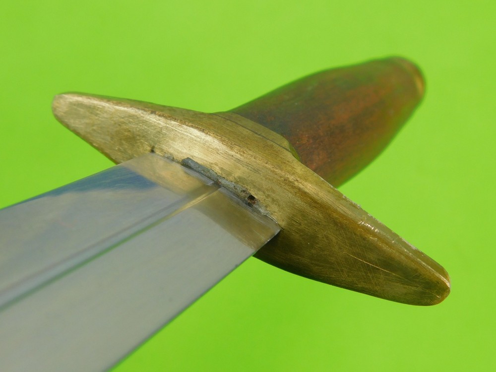 Vintage Windlass Custom Hunting Fighting Knife