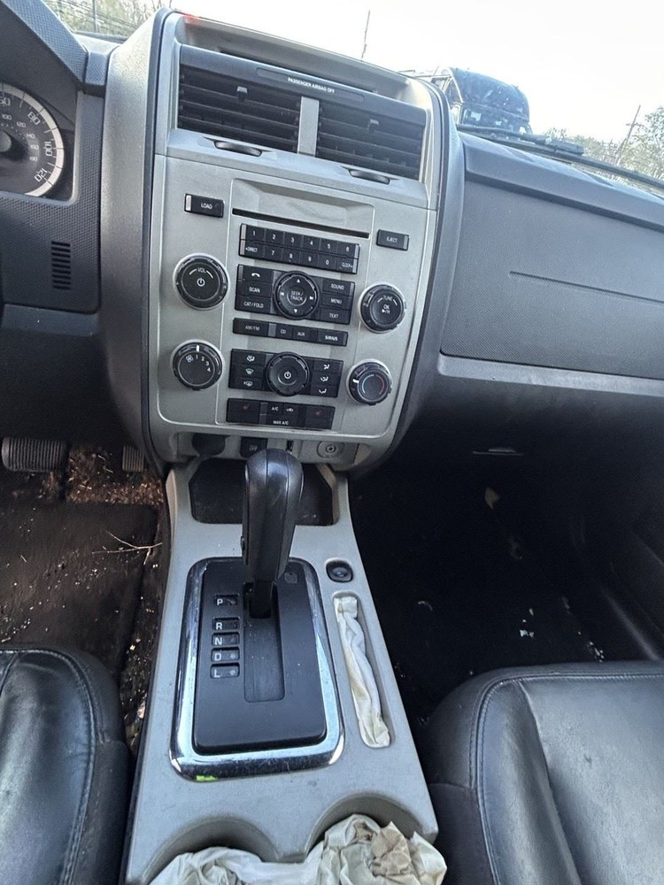 Fuse Box Engine VIN 7 8th Digit Fits 2011-2012 ESCAPE OEM